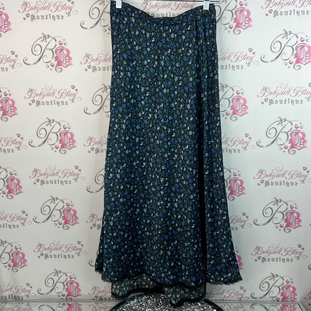 Zara long maxi flowers black Floral Blue Skirt green lace trim bottom hem
